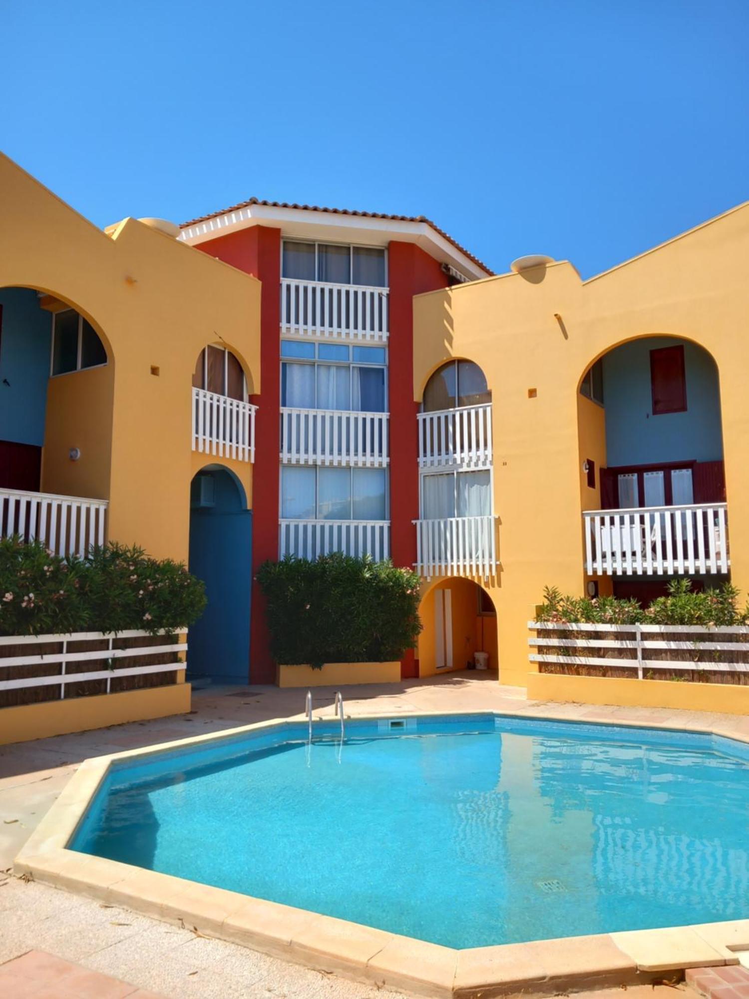 Appartement En Residence Avec Piscine Proche Mer Le Barcares Exterior photo